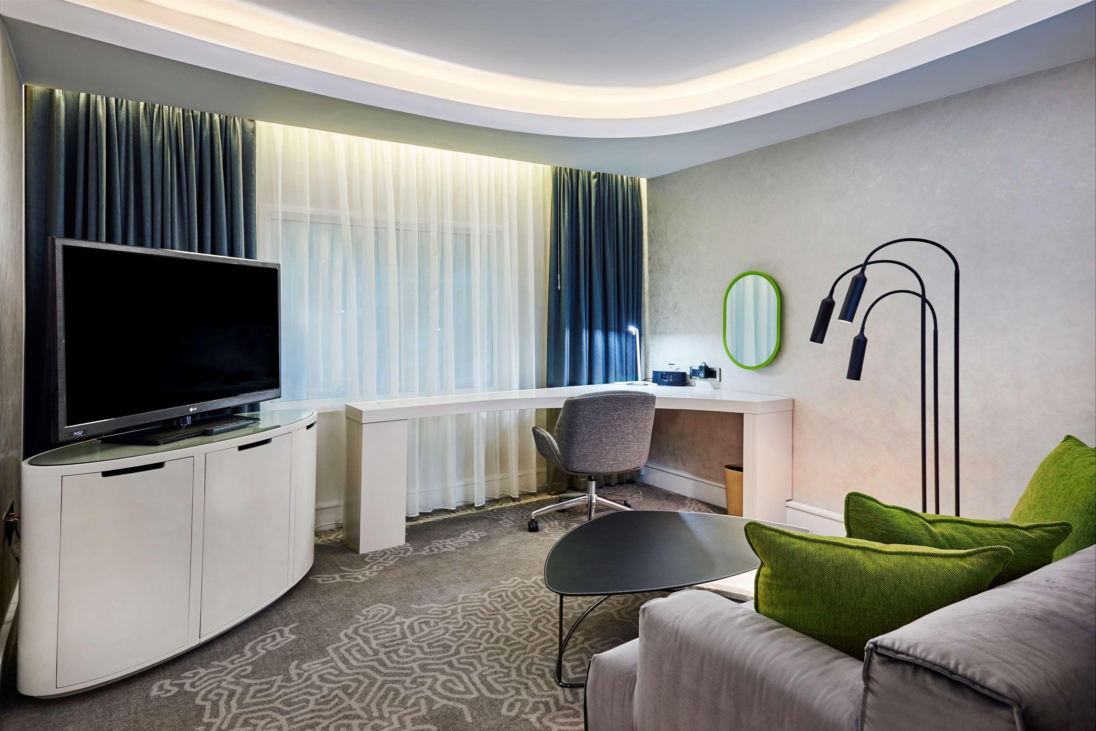 Hilton London Heathrow Airport Hotel Hillingdon kerület Kültér fotó