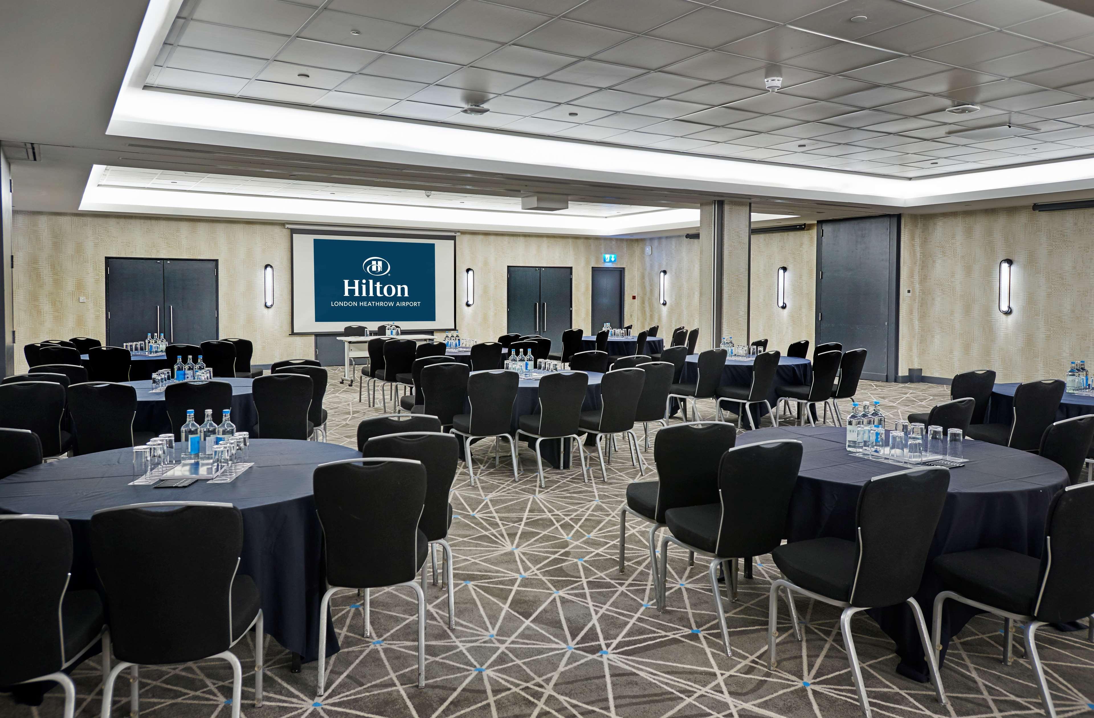 Hilton London Heathrow Airport Hotel Hillingdon kerület Kültér fotó